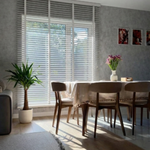 beyaz ahşap jaluzi 50mm