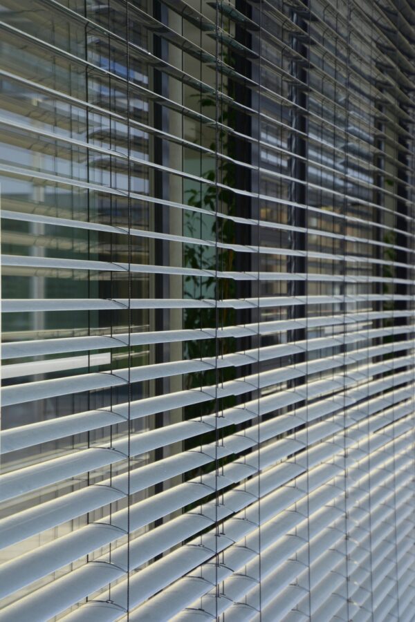 siyah alüminyum jaluzi perde 25m (kopya)