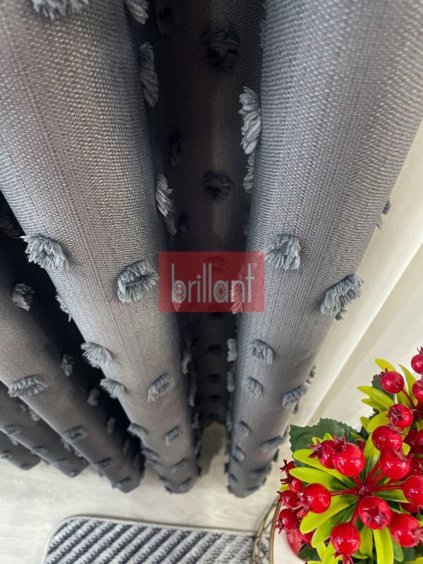 Koyu Gri Renk Ponponlu Pufy Fon Perde