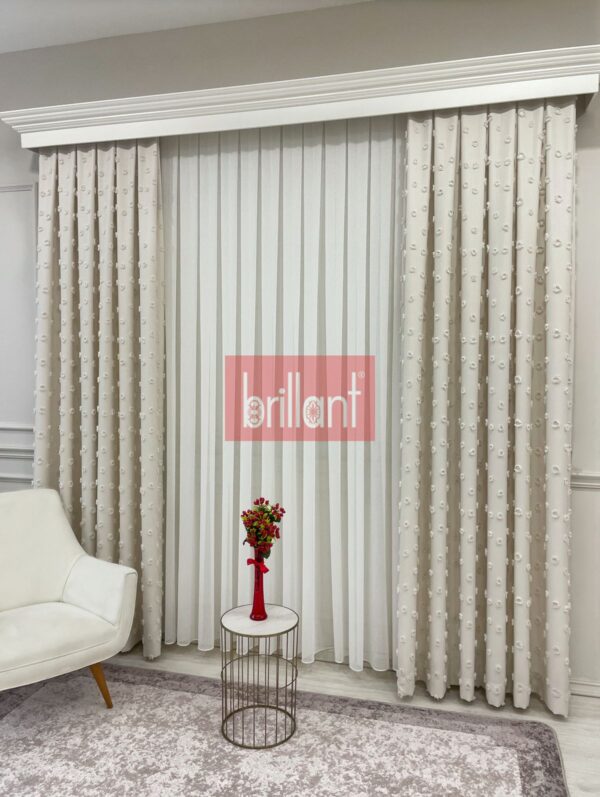 ekru renk ponponlu pufy fon perde