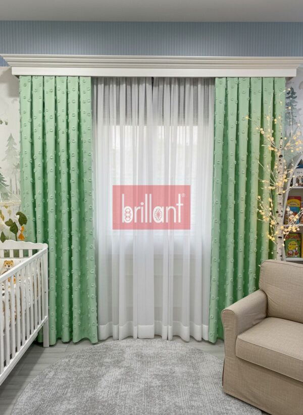 Yeşil Renk Çocuk Odası Pufy Ponponlu Fon Perde